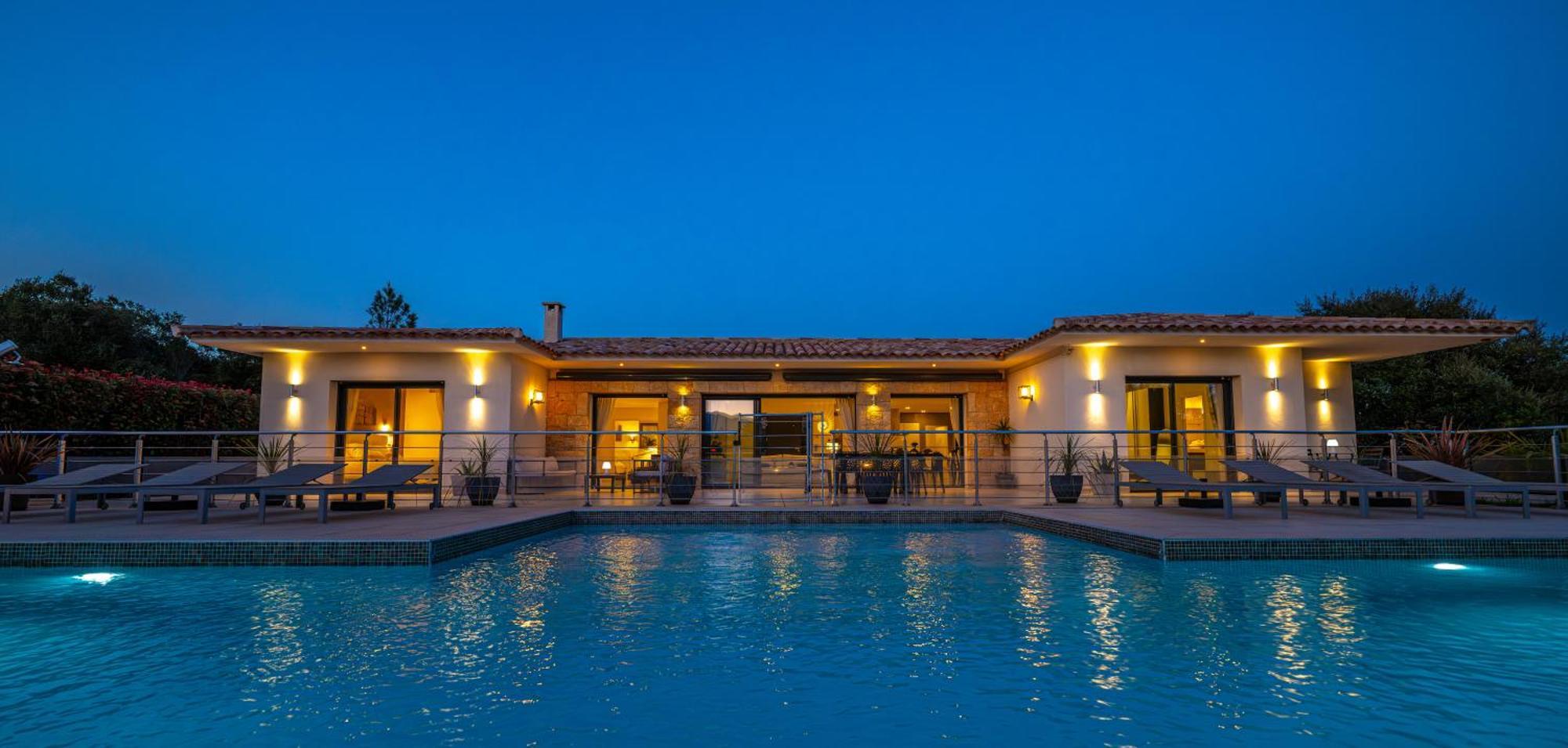 Les Arbousiers - Piscine Chauffee Securisee - 210m2 - 4
