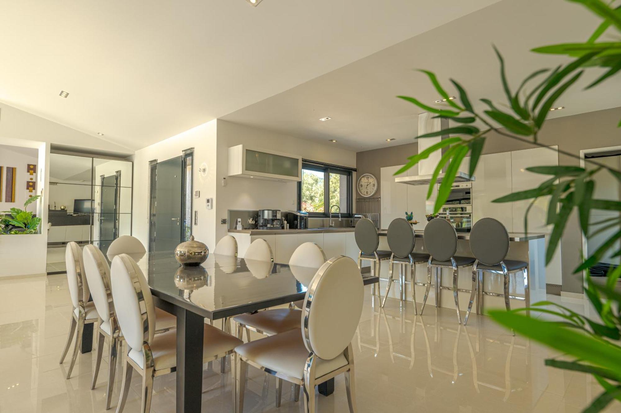 Les Arbousiers - Piscine Chauffee Securisee - 210m2 - 4 Apartment