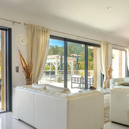Villa Les Arbousiers - Piscine Chauffee Securisee - 210M2 - 4 Suites Porto-Vecchio  Exterior photo